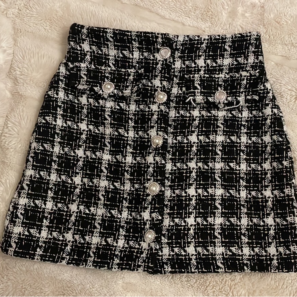 Tweed skirt